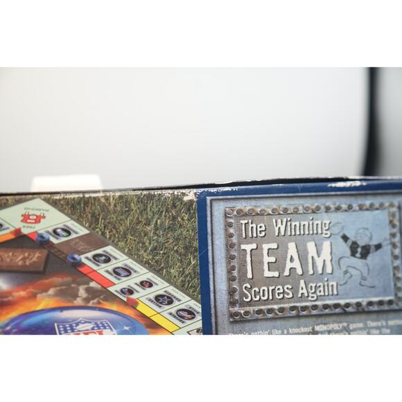 MONOPOLY NFL LIMITED 1999 GRIDIRON EDITION COMPLETE - Picture 3 of 3